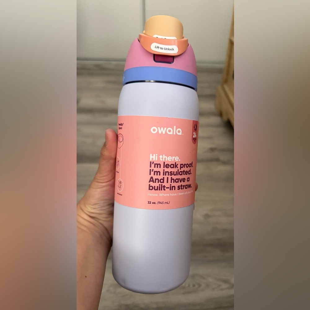 Owala 32oz Insulated Water Bottle with Built-in Straw